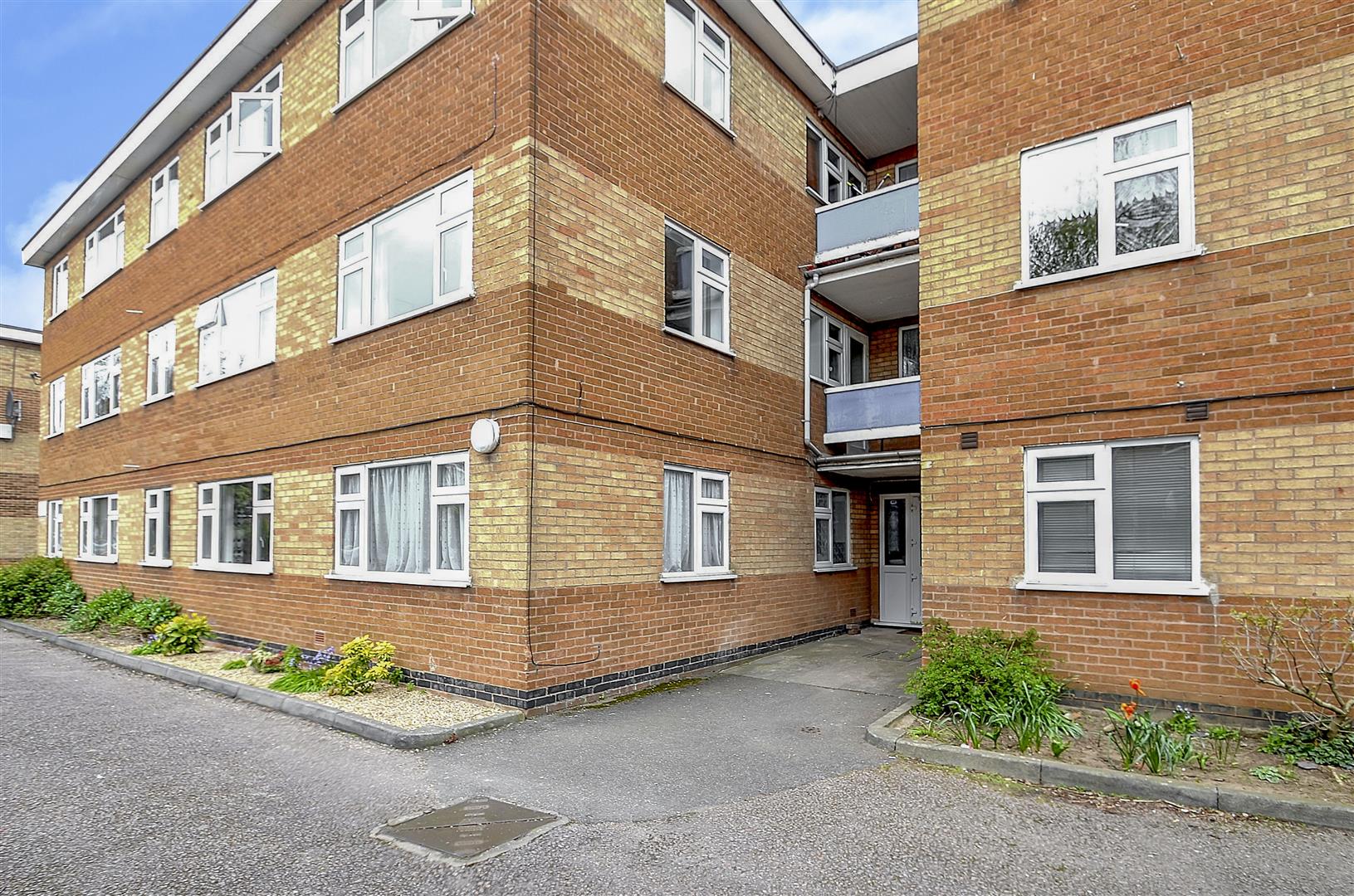 Norfolk Avenue, Toton Robert Ellis Estate